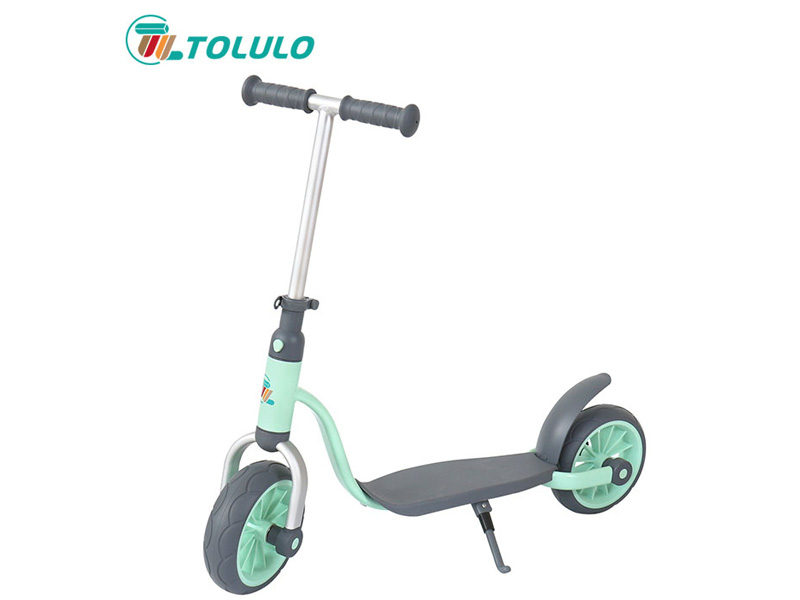 Çocuk iki tekerlekli scooter