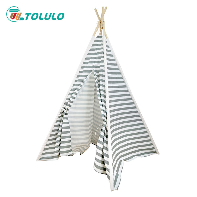 Bir Çocuk Çadırı Aile Kamp Yolculuğunuzu Nasıl Kolaylaştırabilir?